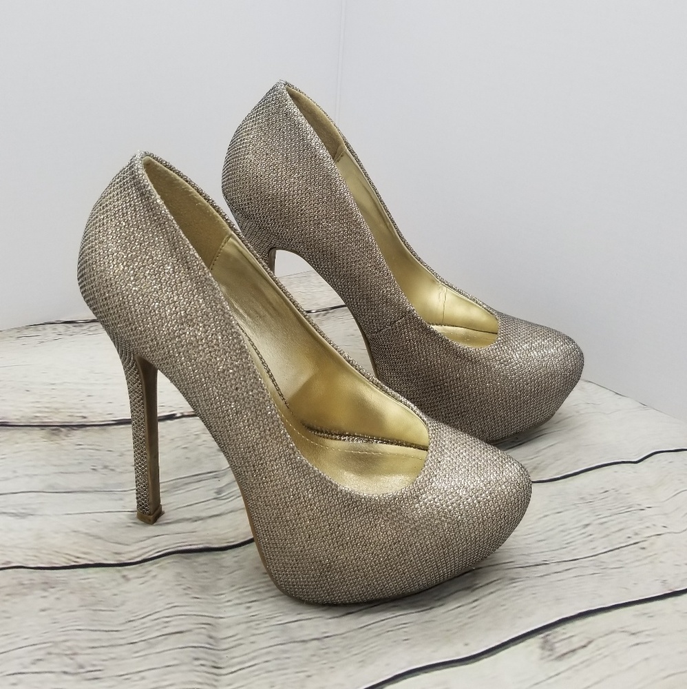 STEVE MADDEN HEELS